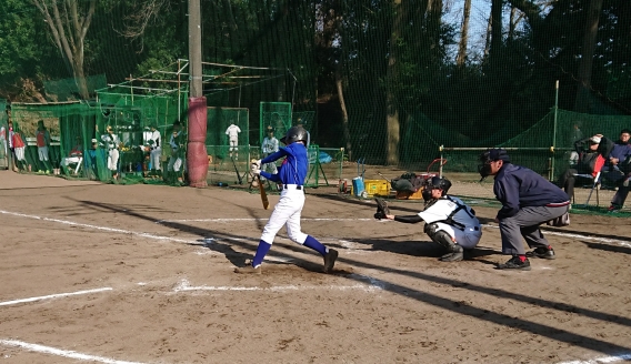 町田シニアさんとオープン戦を行いました