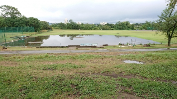 秋季大会は雨天のため順延となりました